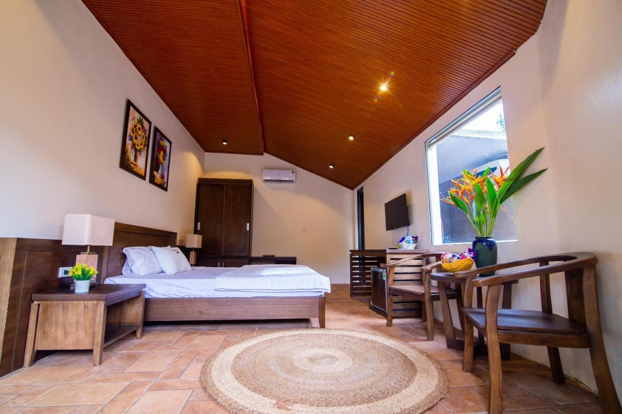 May Tropical Villas Hanoï Extérieur photo