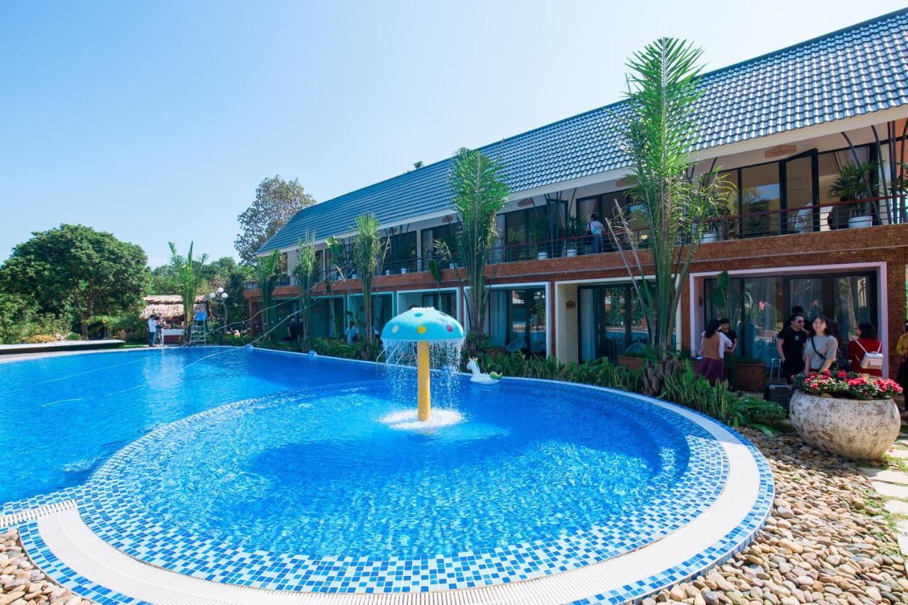 May Tropical Villas Hanoï Extérieur photo