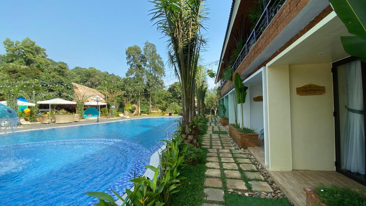 May Tropical Villas Hanoï Extérieur photo