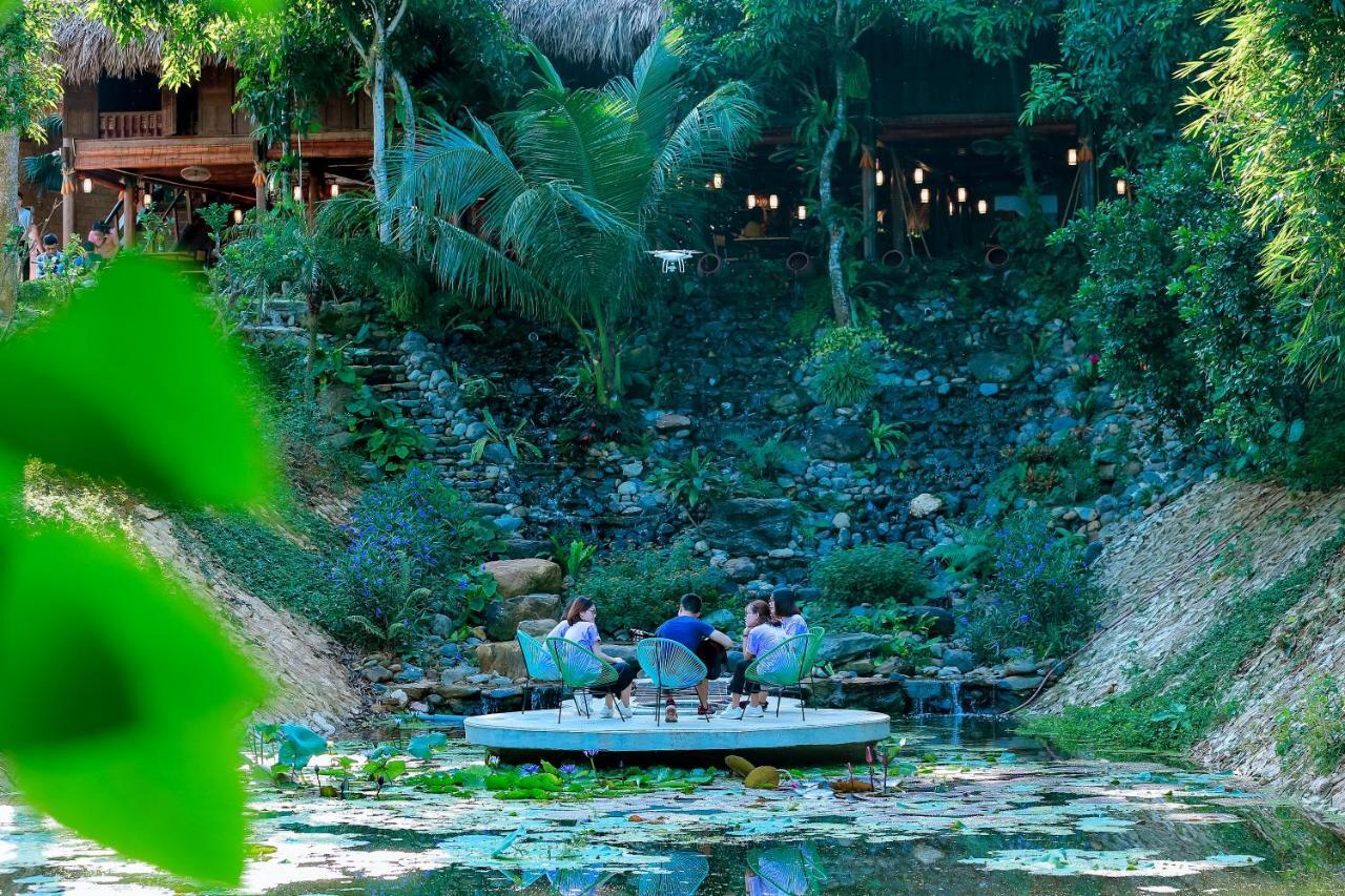 May Tropical Villas Hanoï Extérieur photo